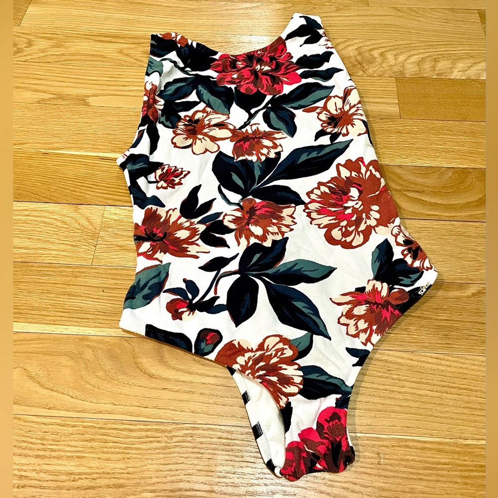 One piece Ribbed Floral Salinas swimsuit